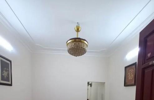 Cho thuê Nhà riêng ngõ 197 Hoàng Mai, Hoàng Mai, 50m x 2.5 tầng, 2 ngủ, 9 triệu - ở gia đình